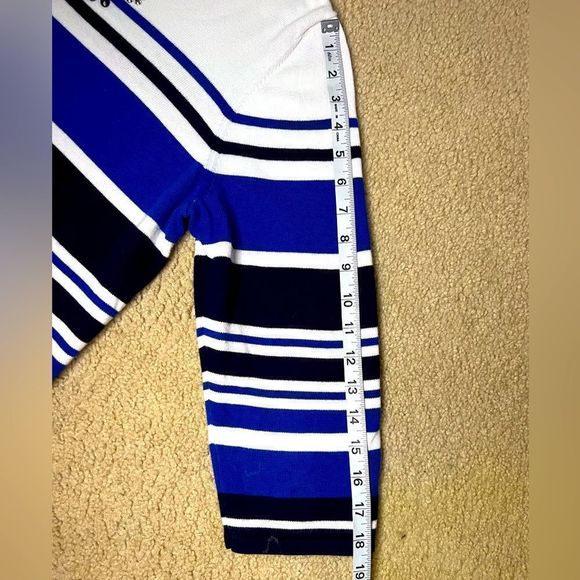 Alfred Dunner Embellished Neckline Top- Royal, Navy, and White- Size Large - Picture 7 of 7